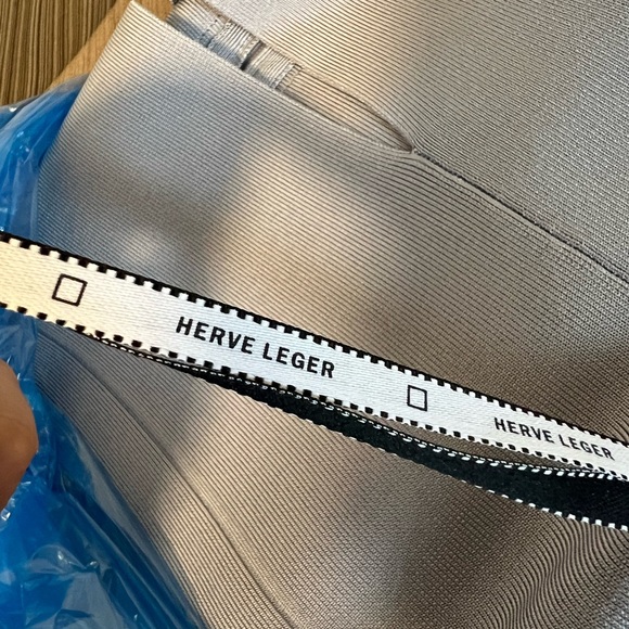 Grey Herve léger 2023 slit dress - Picture 4 of 5